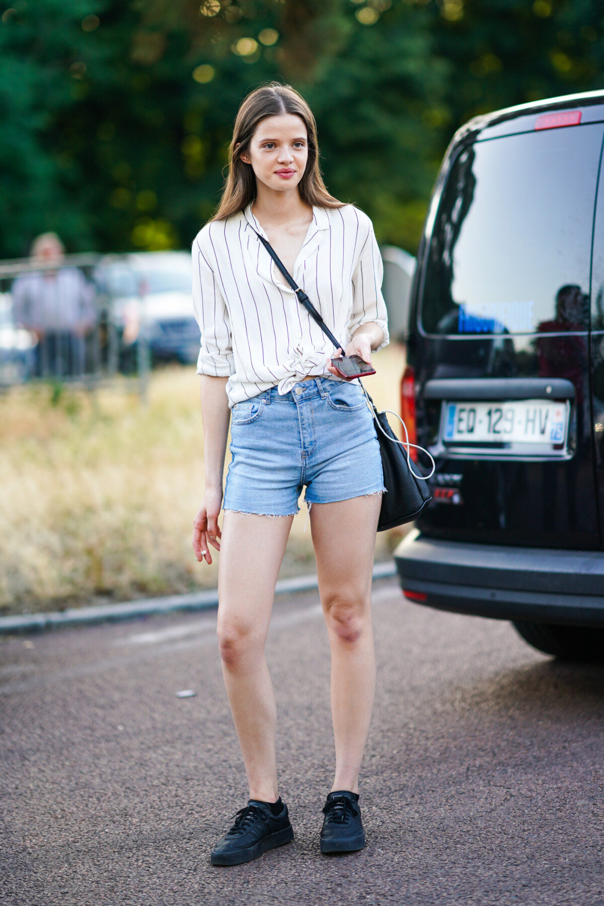 Look Camisa Jeans E Short Feminino