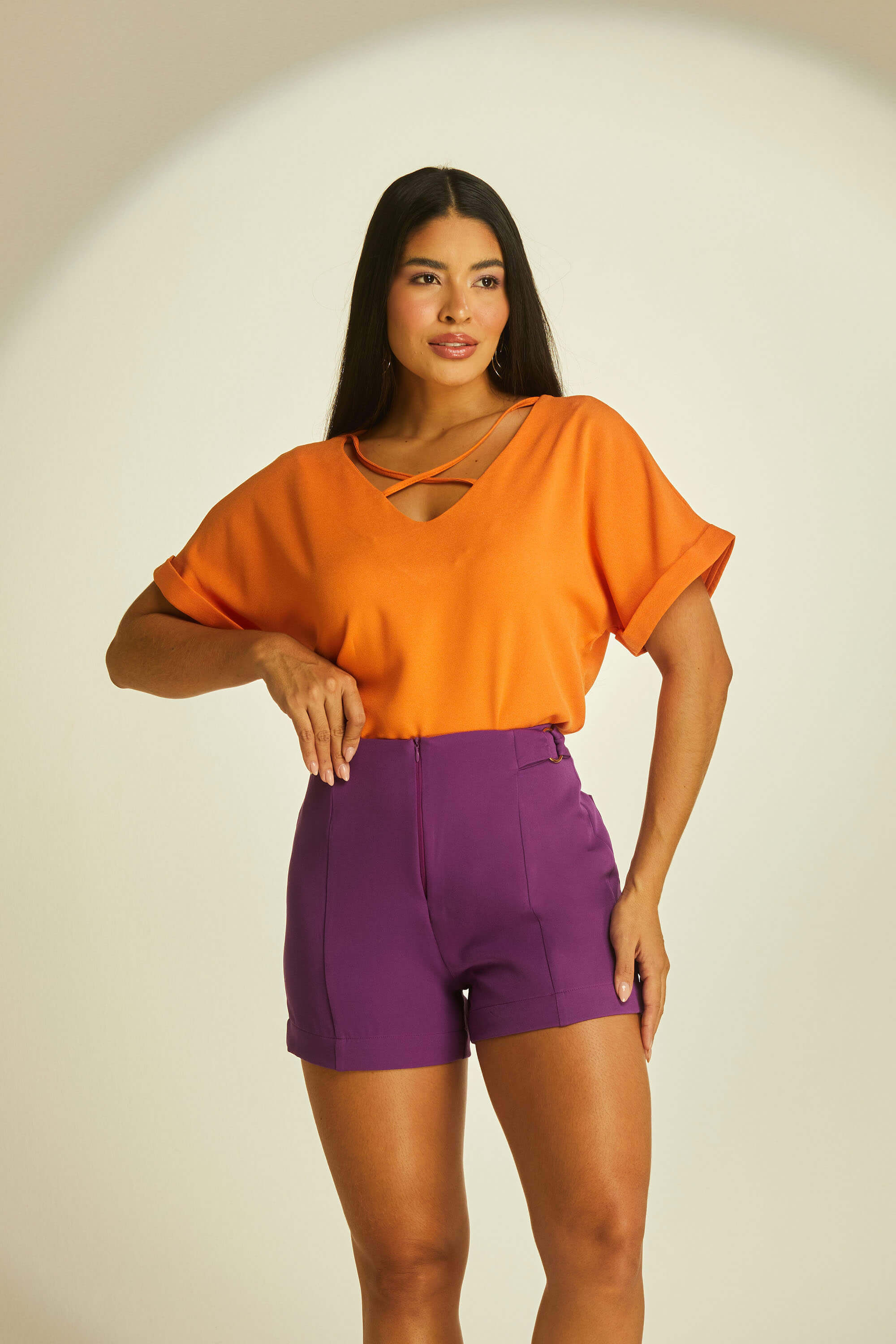 Look Blusa Laranja Feminino