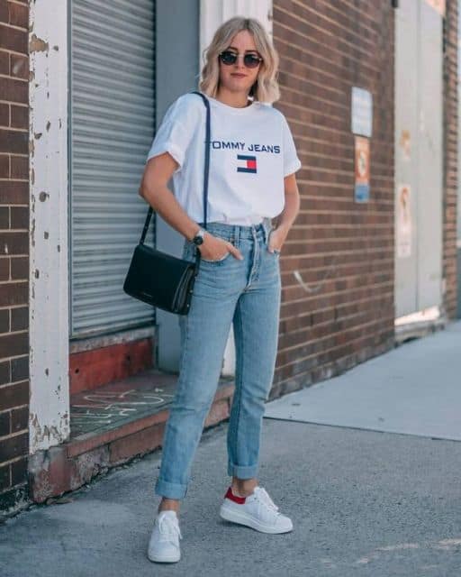 Look Calça Jeans E Camiseta Feminino