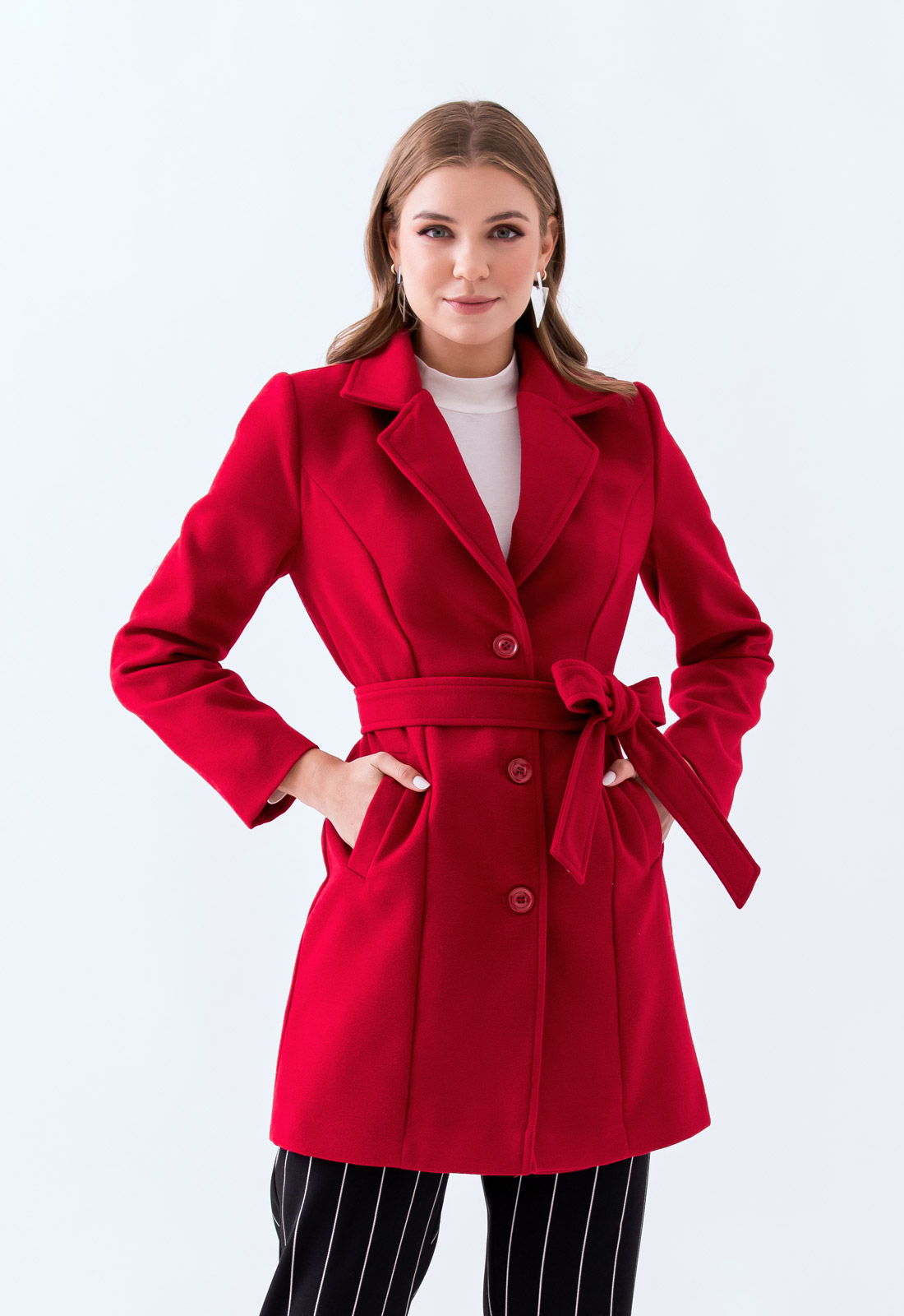 Look Blazer Vermelho Feminino