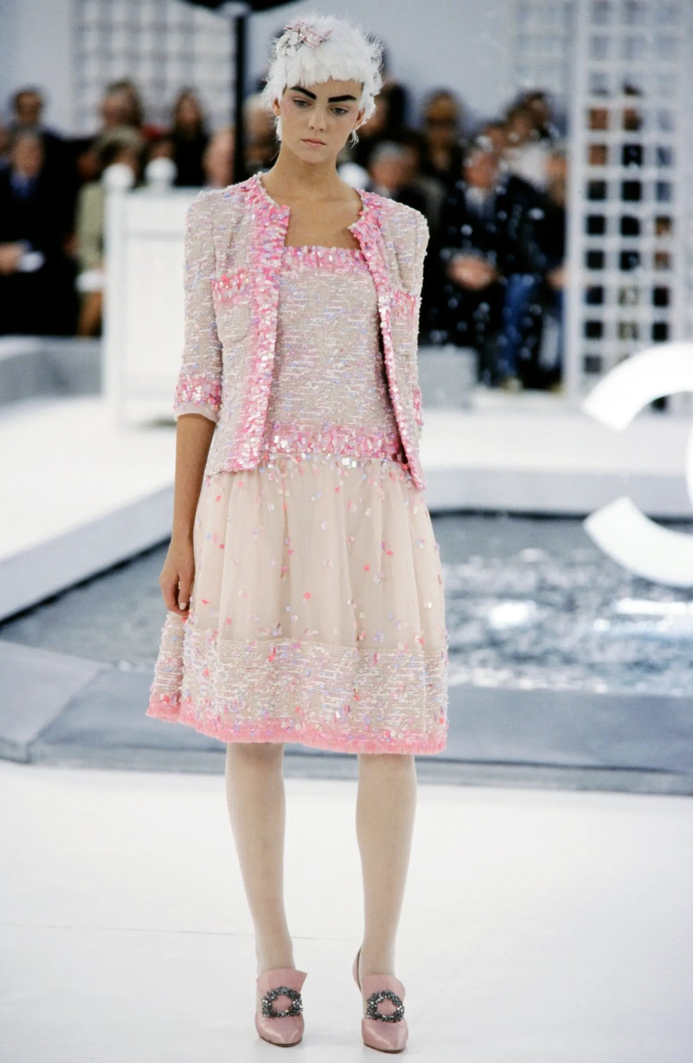 Look Chanel Feminino