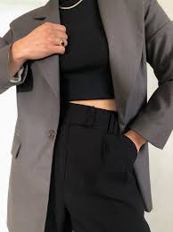 Look Blazer Cinza Feminino