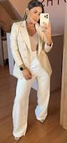 Look Blazer Branco Feminino