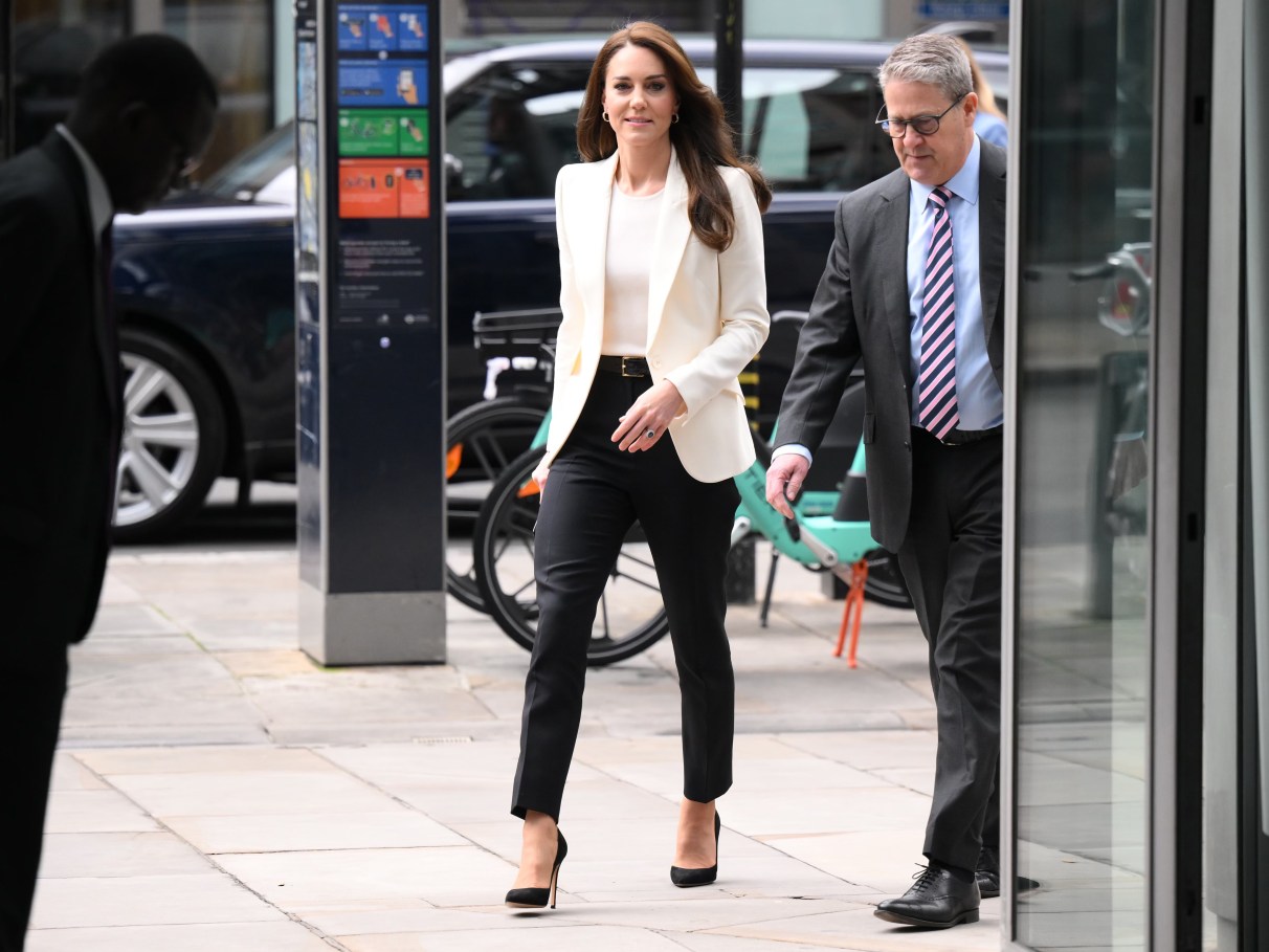 Look Blazer Branco Feminino