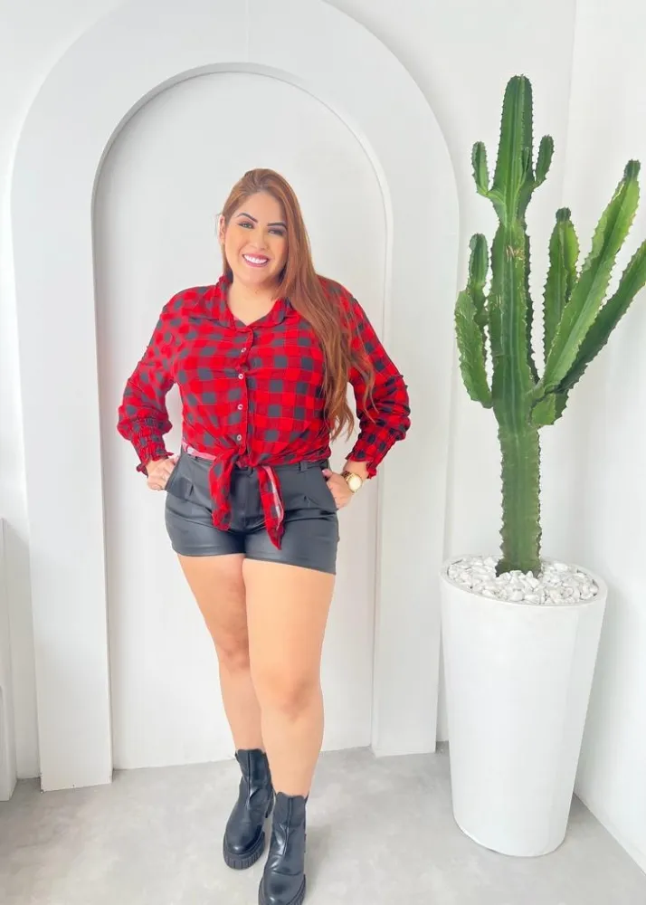 Look Camisa Xadrez Feminino