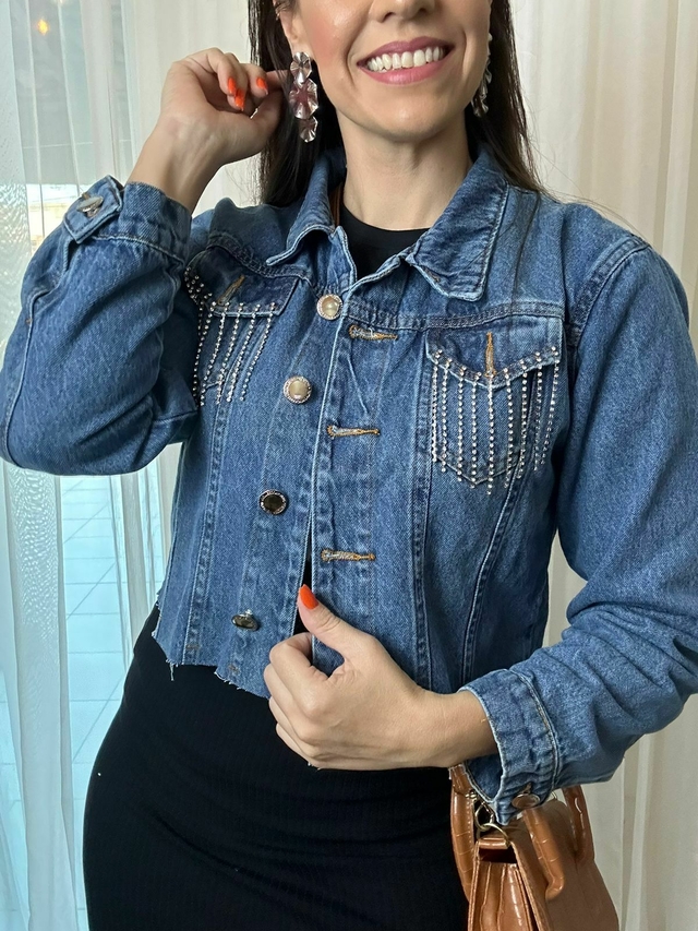 Look Com Jaquetinha Jeans Feminino