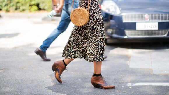 Ideias de Look Com Saia De Onça Feminino