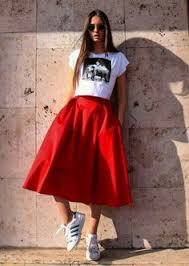 Ideias de Look Com Saia Vermelha Feminino