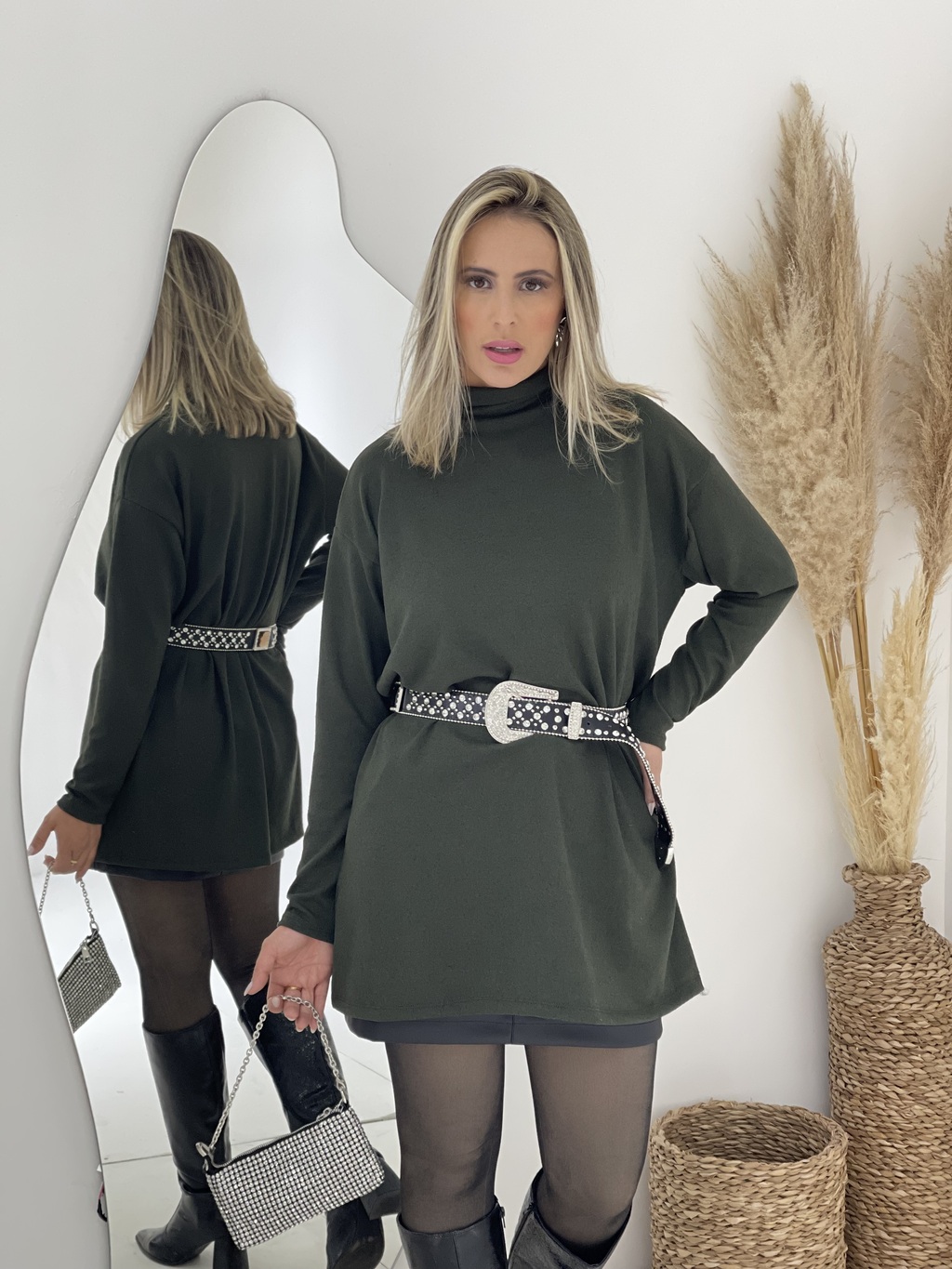 Look Com Poncho Feminino