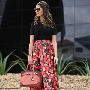 Ideias de Look Com Saia Floral Feminino