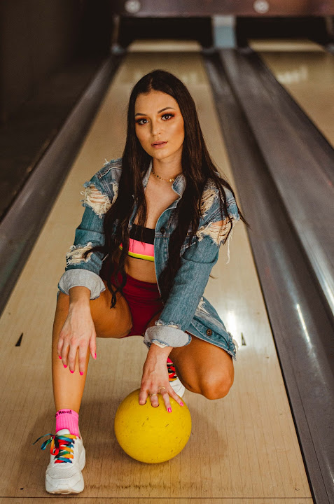 fashion woman look bowling