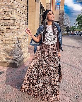 fashion woman look leopard skirt