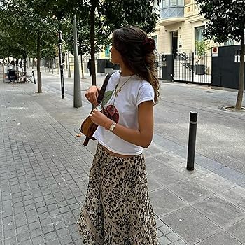 fashion woman look leopard skirt