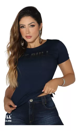 fashion woman look jeans and t-shirt