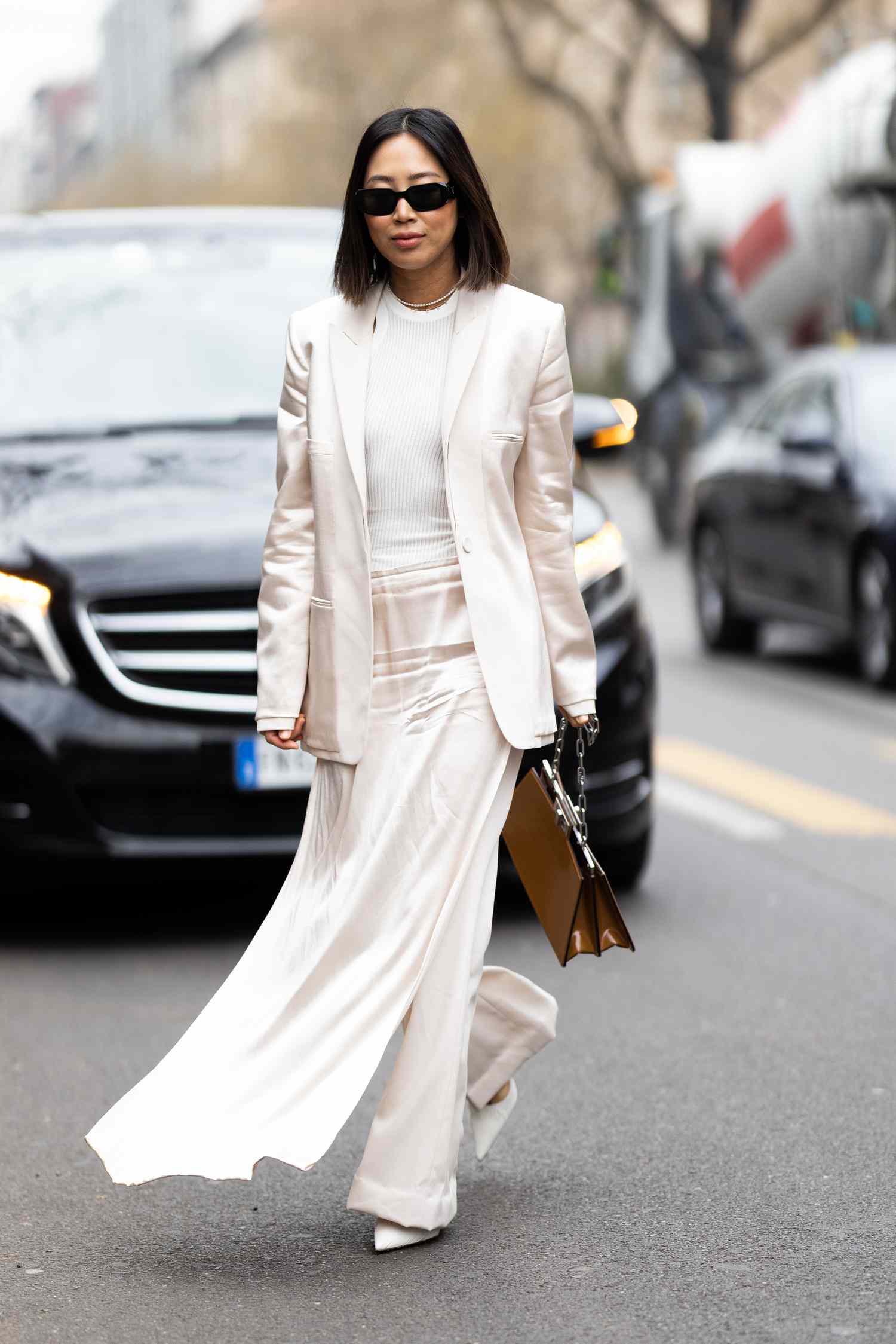 fashion woman look white bag