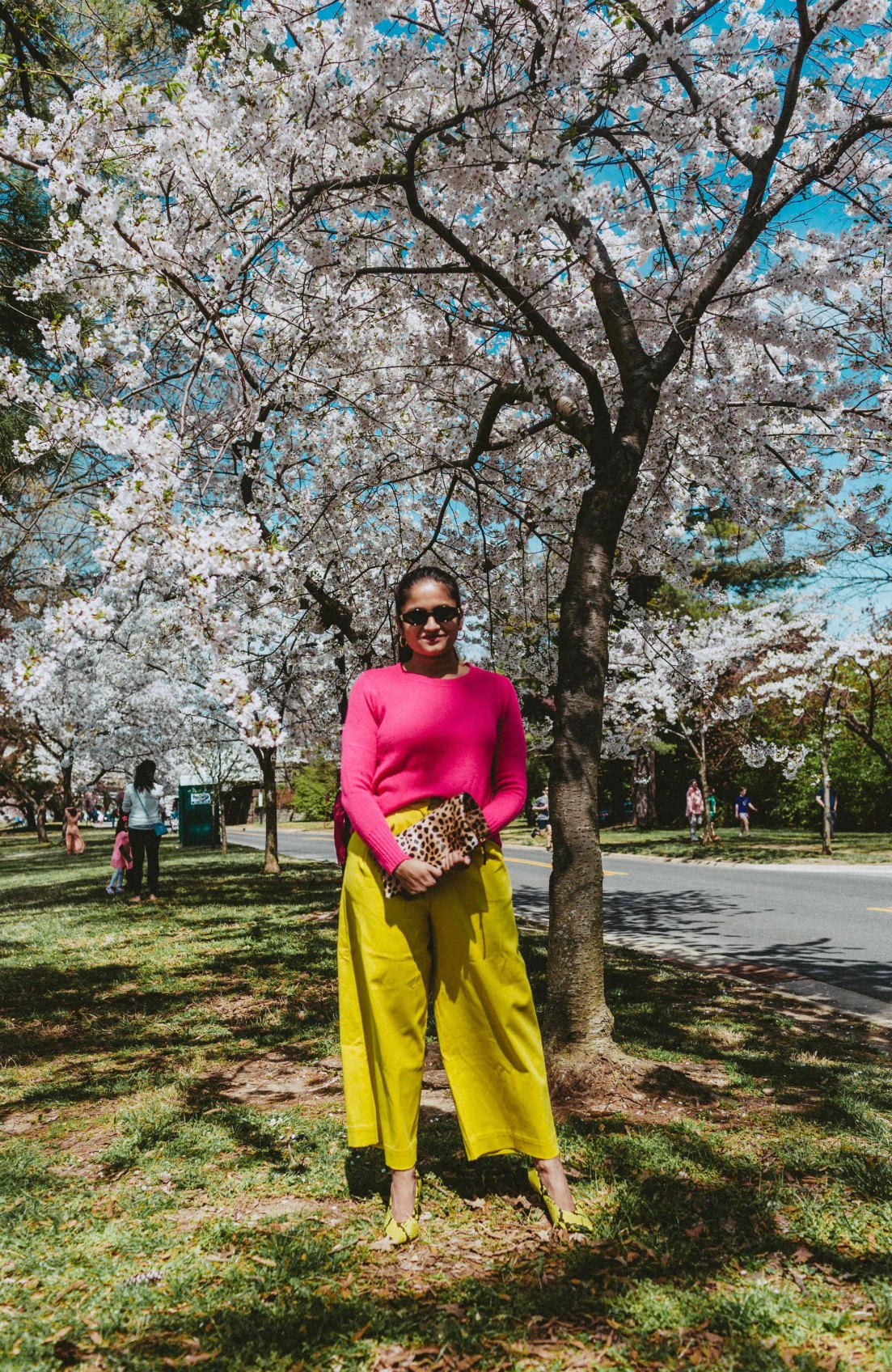 fashion woman look yellow pants