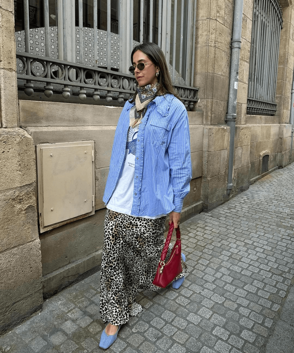 look saia de onça Feminino