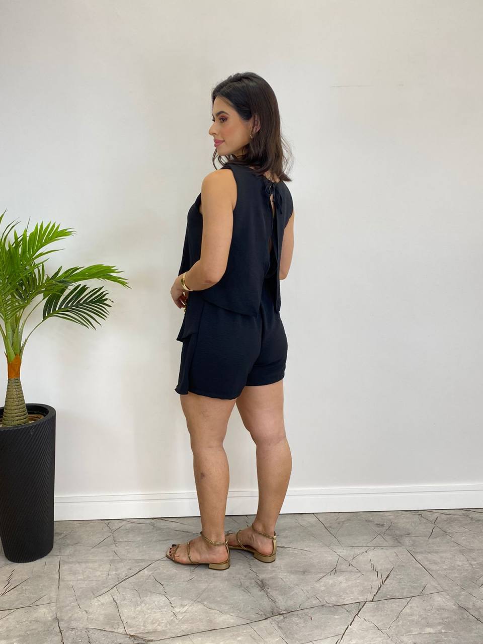 look com macaquinho preto Feminino