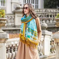 fashion woman look with pashmina