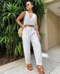 look total white Feminino