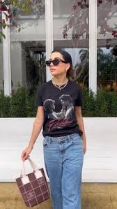 fashion woman look jeans and t-shirt