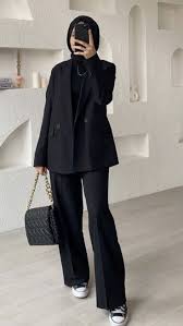 fashion woman look with suit