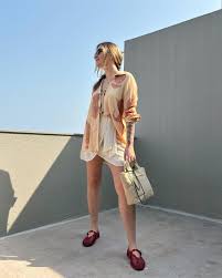 fashion woman look carioca