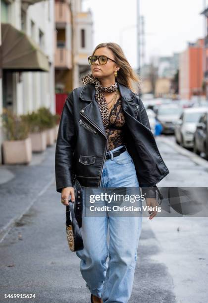 fashion woman look leather