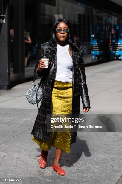 fashion woman look with yellow skirt